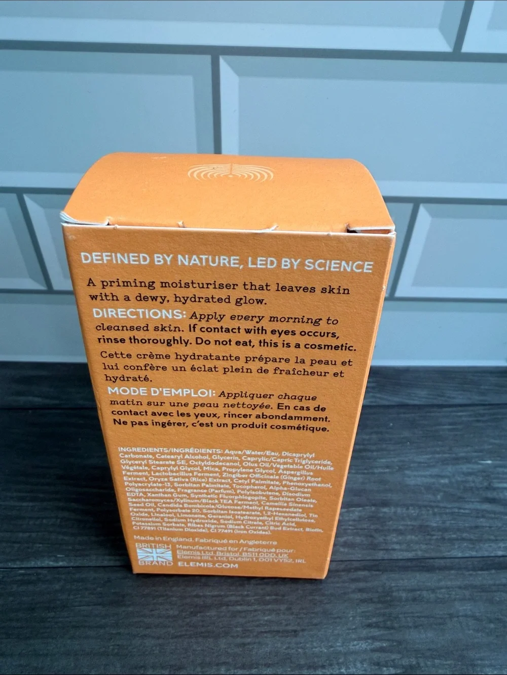 ELEMIS Superfood Glow Priming Moisturiser - Orange Packaging
